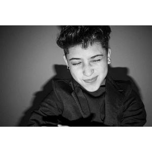 Meet your Posher, Valentina